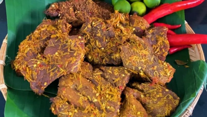 Hướng dẫn cách làm lợn khô bằng lò nướng đơn giản dễ dàng 