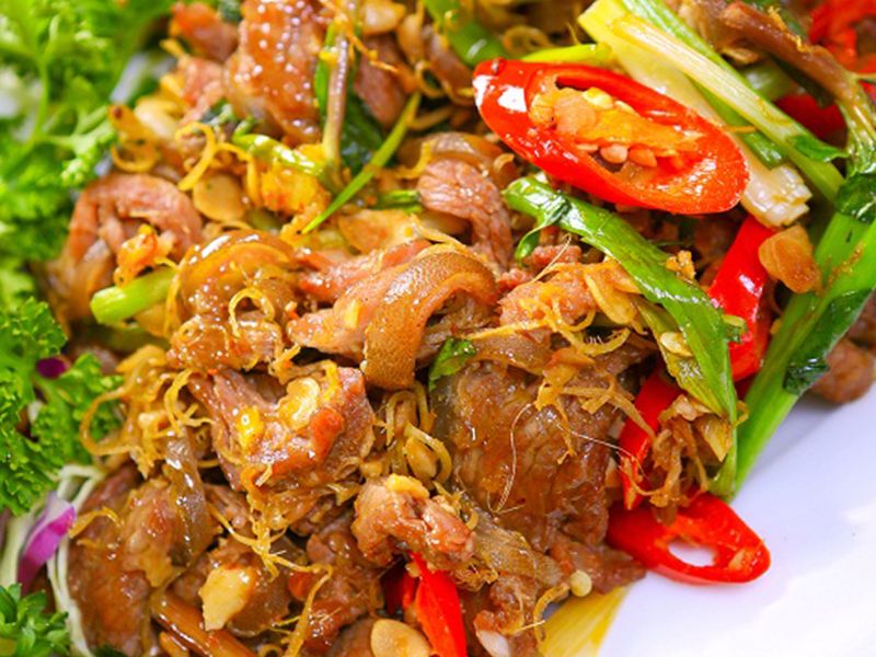 Cách làm thịt lợn xào lăn