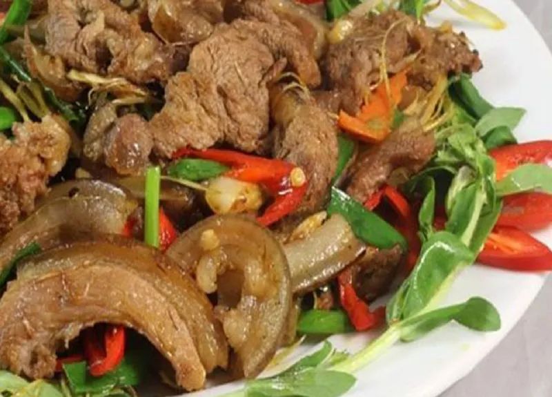 Cách làm thịt lợn mán xào lăn