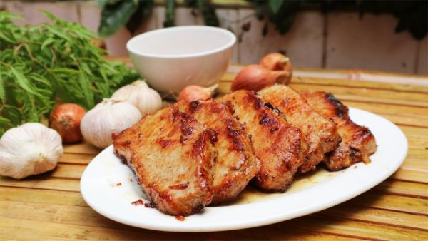 Cách làm thịt lợn áp chảo kiểu Thái Lan