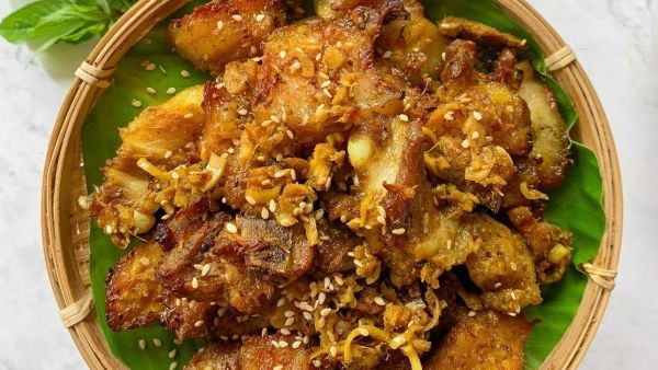 Cách làm thịt lợn nướng riềng mẻ hấp dẫn