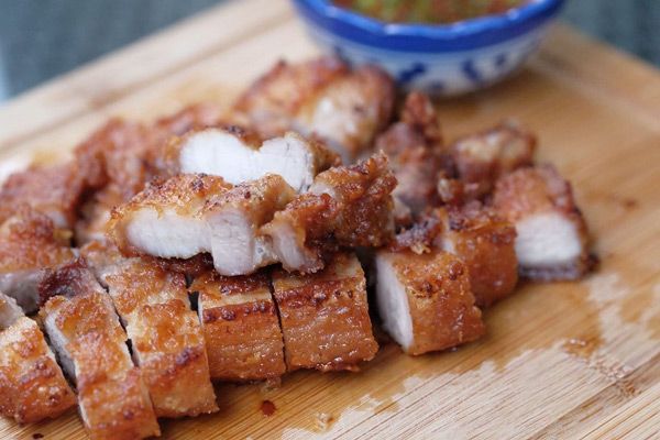 Nguyên liệu thực hiện cách làm thịt lợn áp chảo